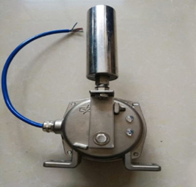 皮帶跑偏開關(guān)、KPTH2-10、兩級(jí)跑偏開關(guān)，防偏傳感器廠家